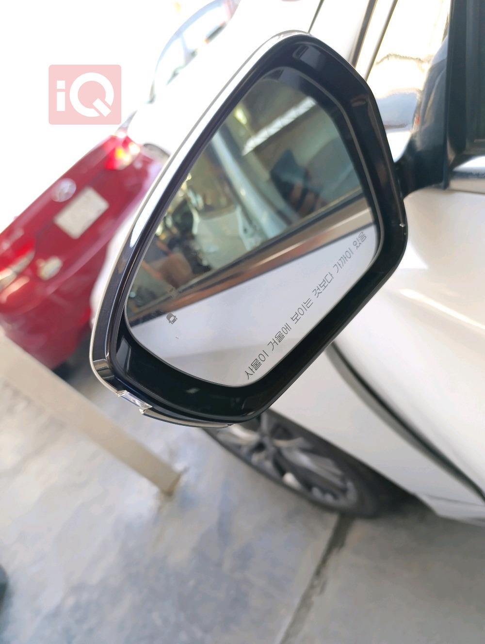 هيونداي أزيرا